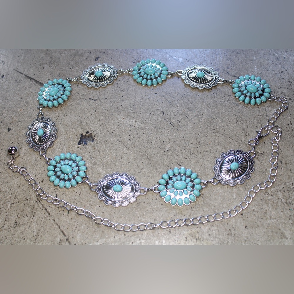 60A. Silver Turquoise Detail Chain Belt